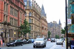 翻譯方法包括歸化與異化嗎？